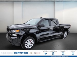 2022 Chevrolet Silverado 1500 4WD Crew Cab Custom