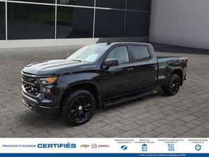 2022 Chevrolet Silverado 1500 4WD Crew Cab Custom