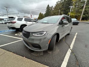 Chrysler Pacifica Touring L 2022