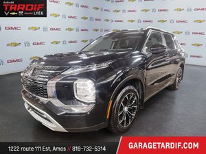 2023 Mitsubishi OUTLANDER SE