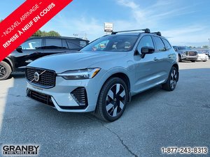 Volvo XC60 Recharge Plus Dark Theme 2024