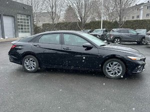 Hyundai Elantra Preferred 2025