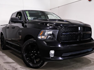 Ram 1500 Classic EXPRESS + 4X4 + QUAD CAB + V6 3.6L 2021