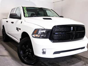 Ram 1500 Classic EXPRESS + NIGHT EDITION + 4X4 + V8 + CREW CAB 2022