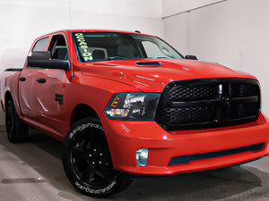 Ram 1500 Classic EXPRESS + 4X4 + CREW CAB + V6 3.6L 2022