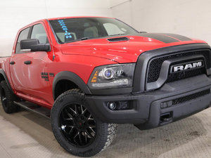 Ram 1500 Classic WARLOCK  + 4X4 + CREW CAB + V8 HEMI 5.7L 2024