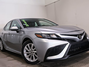 Toyota Camry SE + FWD + CUIR + CARPLAY 2024