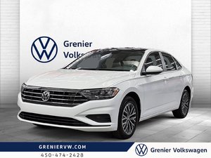 Volkswagen Jetta Highline, Cuir, Toit ouvrant, Carplay 2021