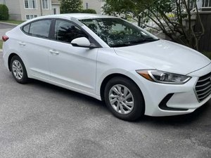 2017 Hyundai Elantra L |SIÈGES BAQUETS AVANT CHAUFFANTS|