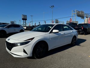 Hyundai Elantra PRIVILÉGIÉ SEULEMENT 23519 KM 2021