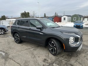 Mitsubishi Outlander Plug-In Hybrid SEL 2024