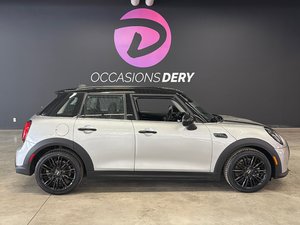 MINI 5 Door Cooper 2024