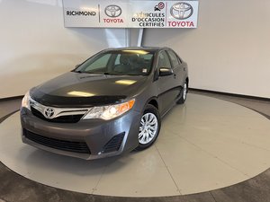 Toyota Camry LE 4 CyL. *TRÈS BEAU VÉHICULE* 2014