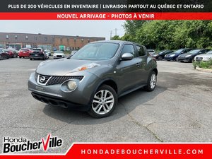 Nissan Juke SV 2012
