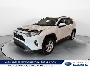 Toyota RAV4 XLE 2021
