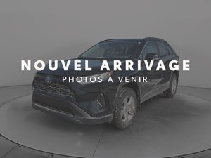 Toyota RAV4 Hybrid XLE 2023