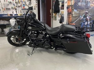 Harley Road King  2023