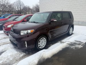 Scion xB  2015