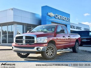 2007 Dodge Ram 1500 SLT HEMI 5.7L TRÈS PROPRE BOITE LONGUE