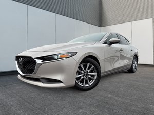 Mazda3 GS LUXE 2022