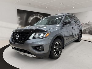 2020 Nissan Pathfinder SL Premium