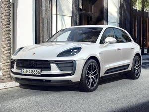 Porsche Macan Premium Package Plus 2024
