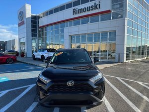 Toyota RAV4 LE AWD 2021