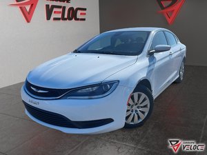 2016 Chrysler 200 LX