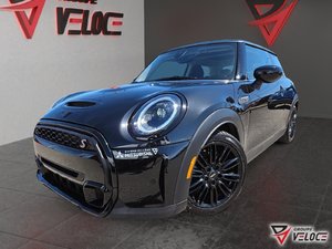MINI 3 Door Cooper S *TOIT OUVRANT, FWD, TURBO* 2024