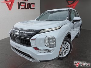 Mitsubishi Outlander Plug-In Hybrid SE 2025