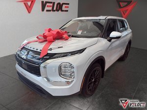 2026 Mitsubishi Outlander ES