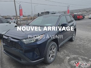 2024 Toyota RAV4 *XLE TOIT OUVRANT SIEGES CHAUFFANT*