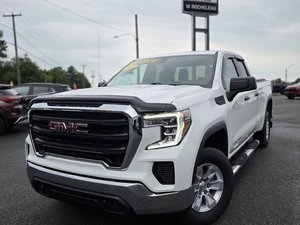 GMC Sierra 1500 Double Cab 4X4 // Caisse standard// V8 5.3L 2021