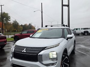 Mitsubishi Outlander SE 2024