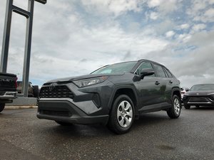 Toyota RAV4 LE 2019