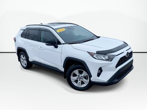 2021 Toyota RAV4 XLE | AWD | Bluetooth | CAM | USB