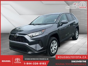 2022 Toyota RAV4 LE