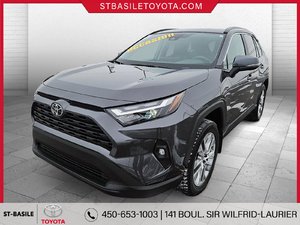 Toyota RAV4 XLE PREMIUM  MAGS TOIT VOLANT/SIEGES CHAUFFANTS 2024