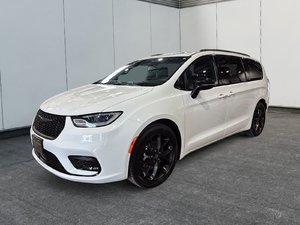 Chrysler Pacifica Limited 2025