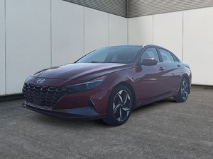Hyundai Elantra Luxury 2023
