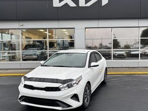 2023 Kia Forte EX