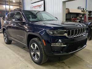 2023 Jeep Grand Cherokee 4xe BASE