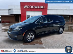 2023 Chrysler CHRYSLER Touring L