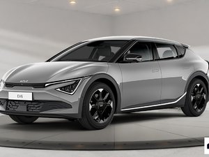2025 Kia EV6 Land AWD w/ Premium Pkg