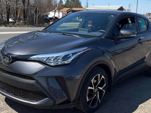 2021 Toyota C-HR XLE PREMIUM