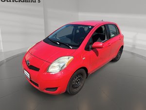 2009 Toyota Yaris 5-door Hatchback LE 4A
