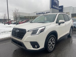 Subaru Forester Touring // CAMÉRA DE RECUL, BANC CHAUFFANT, TOIT P 2023