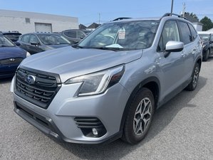 Subaru Forester Touring // TOIT, ECRAN 11.6, EYESIGHT, BANCS CHAUF 2024