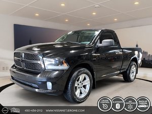 2015 Ram 1500 Express 2X4 BOITE 6.5 PIEDS BLACK ON BLACK