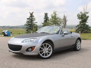 2010 Mazda MX-5 2dr Conv PRHT Man GT W / REVERSE CAMERA